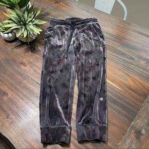 Lululemon Velvet Tie-Dye Jogger Crop - Interstellar Dark Grey Multi